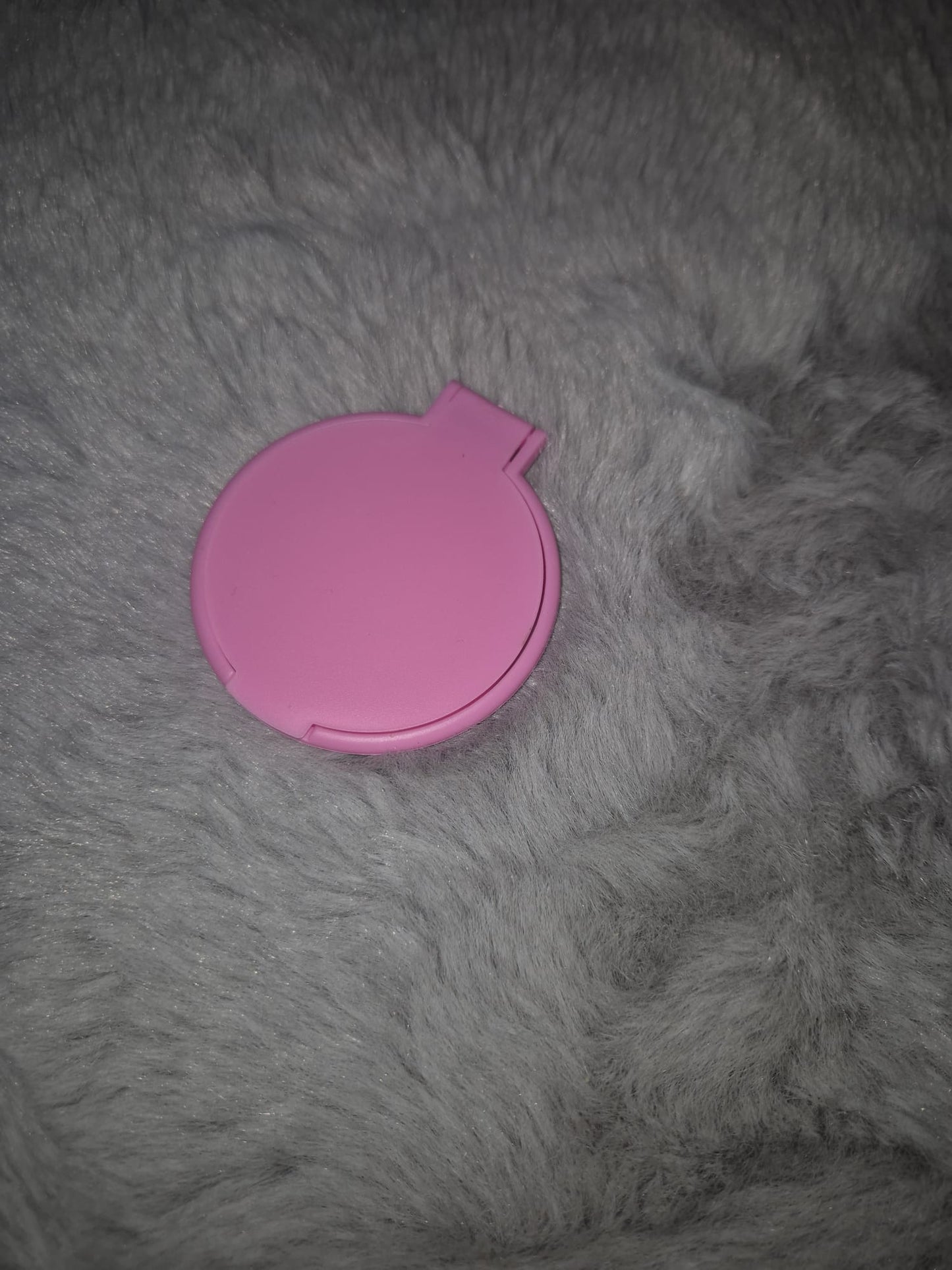 Compact mirror pink