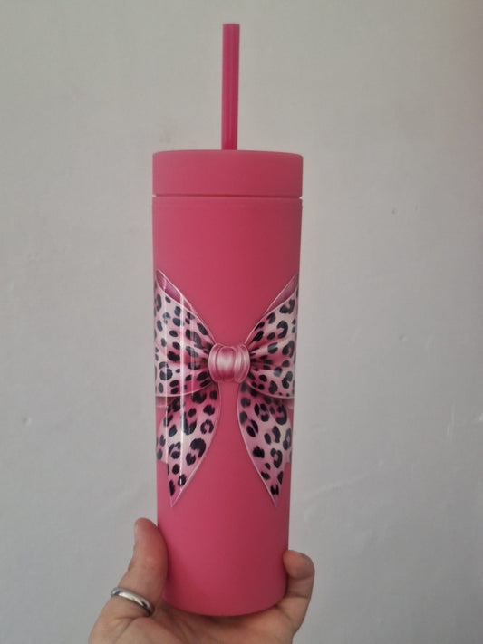 Bow tumbler